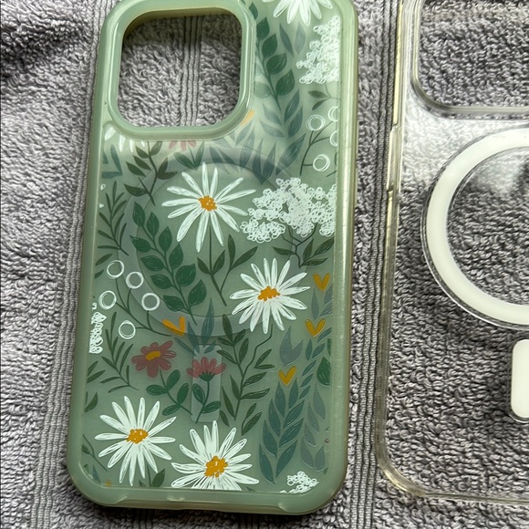 I phone 14 pro Floral Green and Clear Phone Case and Purple Case set - Picture 4 of 7